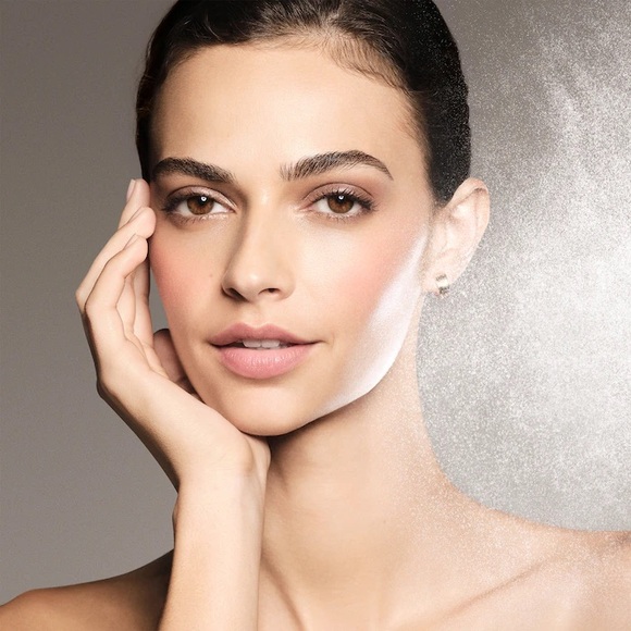 Laura Mercier | Translucent Pure Setting Spray 30ml - Picture 4 of 10